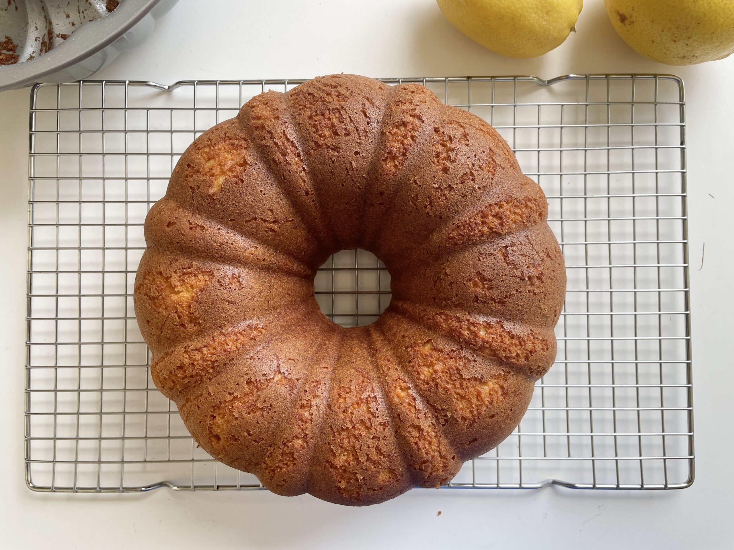 Easy Lemon Cake with Almond Flour